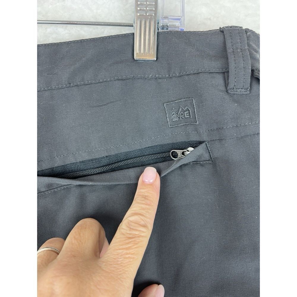 REI Men's 38x30 Gray Hiking Outdoor Camp Lightweight 100% Nylon Pant Gorpcore - Picture 4 of 9